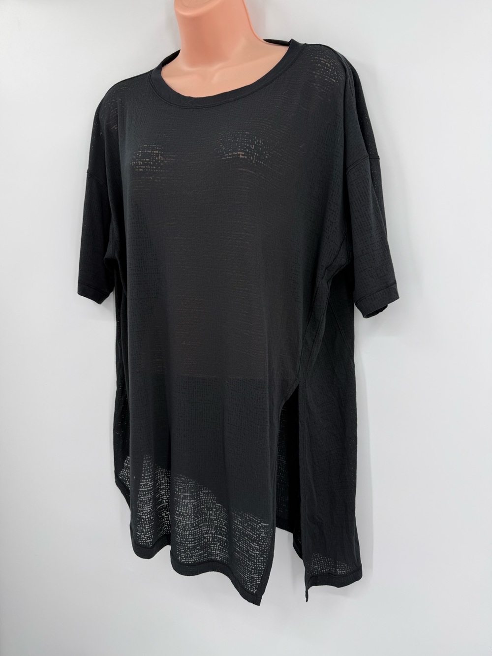 Lululemon Oversized Side Slit Burnout Knit Short Sleeve Tee | Black | 6/8